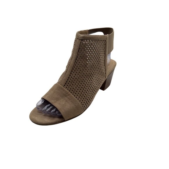 Sonoma Size 8.5 Peep Toe Tan Perforated Sandals Block Heel & Back Strap - Picture 15 of 16